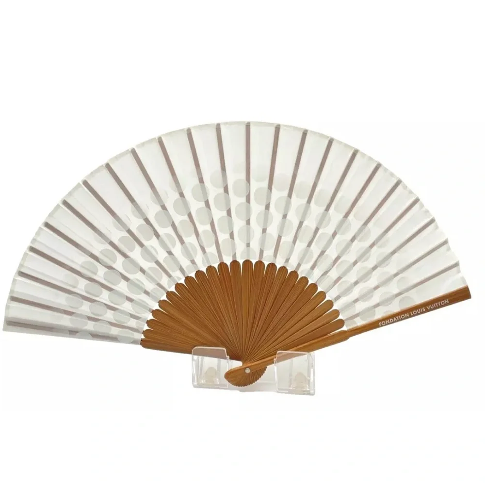 Louis Vuitton White and Brown Fan - Picture 2 of 13